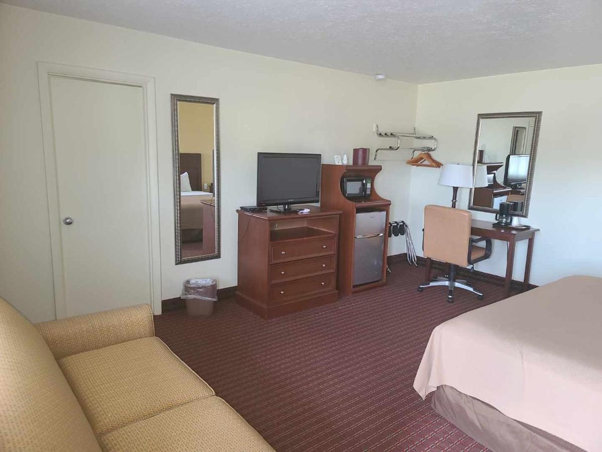 Budget Inn - Farmington Esterno foto
