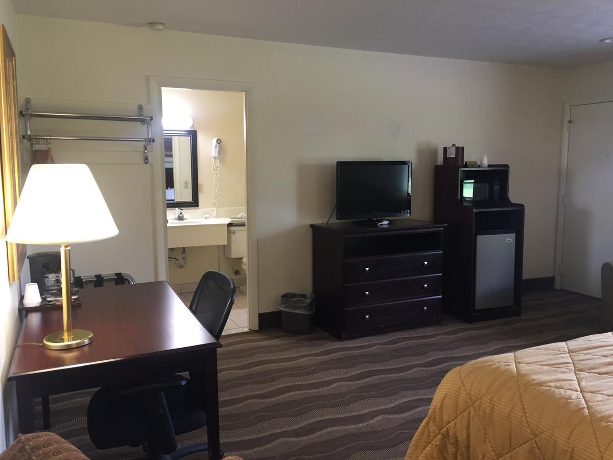 Budget Inn - Farmington Esterno foto